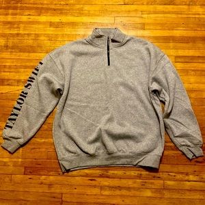 ⭐️ NEW Taylor Swift The Eras Tour - Quarter Zip (L) TOUR EXCLUSIVE ⭐️